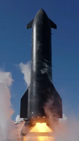 Starship completed a long duration six-engine static fire and is undergoing final preparations for the ninth flight test #spacex #starship #fyp 