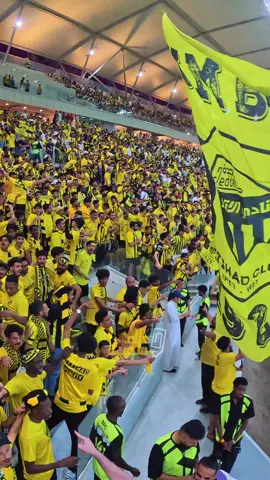 احنا ما نتنفس هواك .. احنا نتنفس اتحاد 💛🖤 الفيديو كاملاً عبر قناتي باليوتيوب #علاء_سعيد #الاتحاد #explore #spl #sportsontiktok #الرياضة_على_التيك_توك 