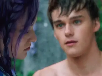Filme: Descendentes (1°). Música: If Only (Dove Cameron) / [com tradução]. #descendentes #dovecameron #fypシ゚ 