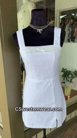 🌭 Hot Dog Season 😜 #coppersaddlewesternwear #vacationoutfits #4thofjuly #memorialday #whitedress 