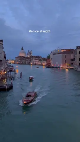 PLEASE take a water taxi ride at night! It’s so beautiful #venice #night #watertaxi #veniceatnight #travel #italy 