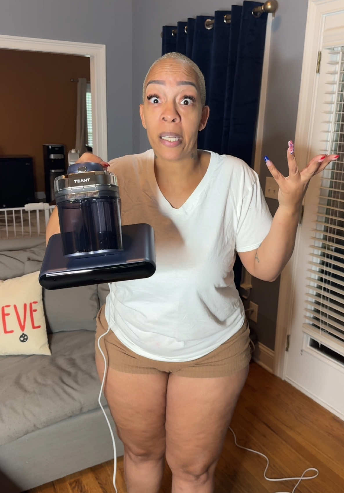 @Teant will have your home cleaner than it has ever been👏🏽🧺#vacuum #vacuumcleaner #mattressvacuum #clean #CleanTok #Teant 
