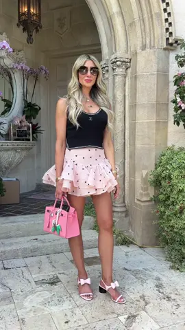 #luxuryfragrances #palmbeachisland #nicheperfume #watchesofinsta #newmoneyvsoldmoney #jewelry #nichefragrances #closets #explore 