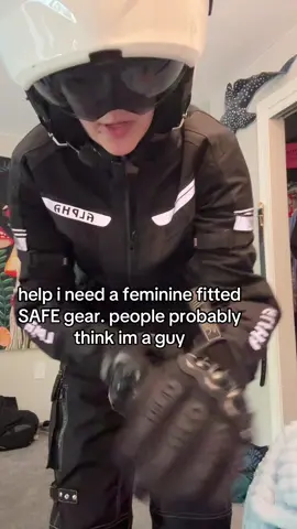 I don’t mind prices either but plz help a girl out #motorcycle #gear #fyp #foryou #viral #foryoupage #suzuki #gxsr600 #bikergirl 