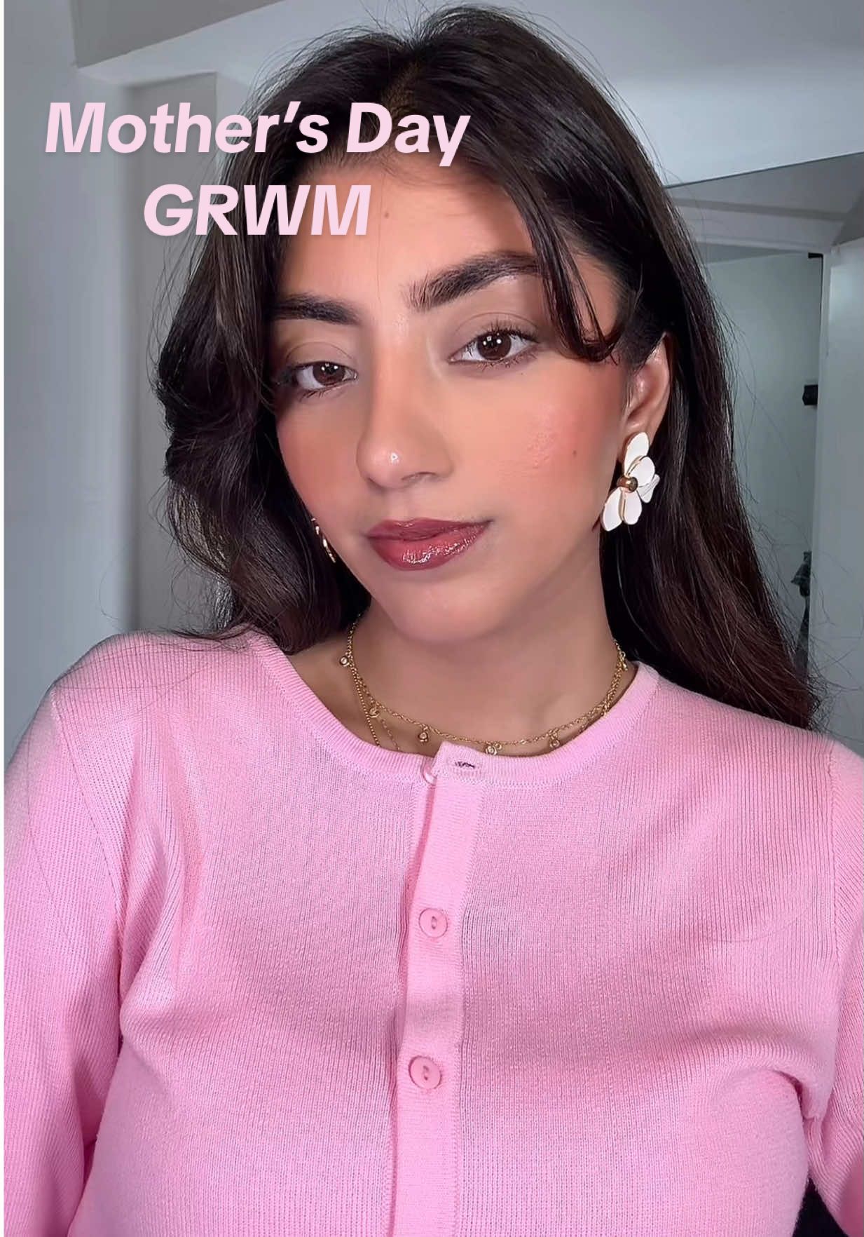 grwm while I EXPOSE him ! He has been in New York for almost a year and he hasn’t gotten anything from @sephora #grwm #makeuptutorial #exposinghusband #husbandwife  Skin Prep : @Skinfix moisturizer @REFY Glow + Sculpt Primer  Makeup Deets  @NARS Cosmetics foundation in Patagonia  @Hourglass Cosmetics concealer Cream Blush: @DIBSBEAUTY duo stick @Morphe Cosmetics bronzer Cream + Powder Blush @morphebrushes @TIRTIR Inc. setting spray to melt makeup @jane iredale Foundation pressed powder @Huda Beauty Poundcake setting powder @dibsbeauty bronzer in spiced chai @hourglasscosmetics brow pencil @livetinted Huebrow brow gel @FLOWER Beauty lip Liner @dibsbeauty Lip Gloss @ColourPop Cosmetics pretty fresh setting spray