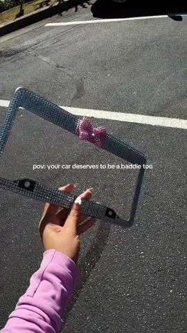 These license plate covers are sooo tea #girlycaraccessories #tiktokshoprestock #tiktokshopmemorialday 