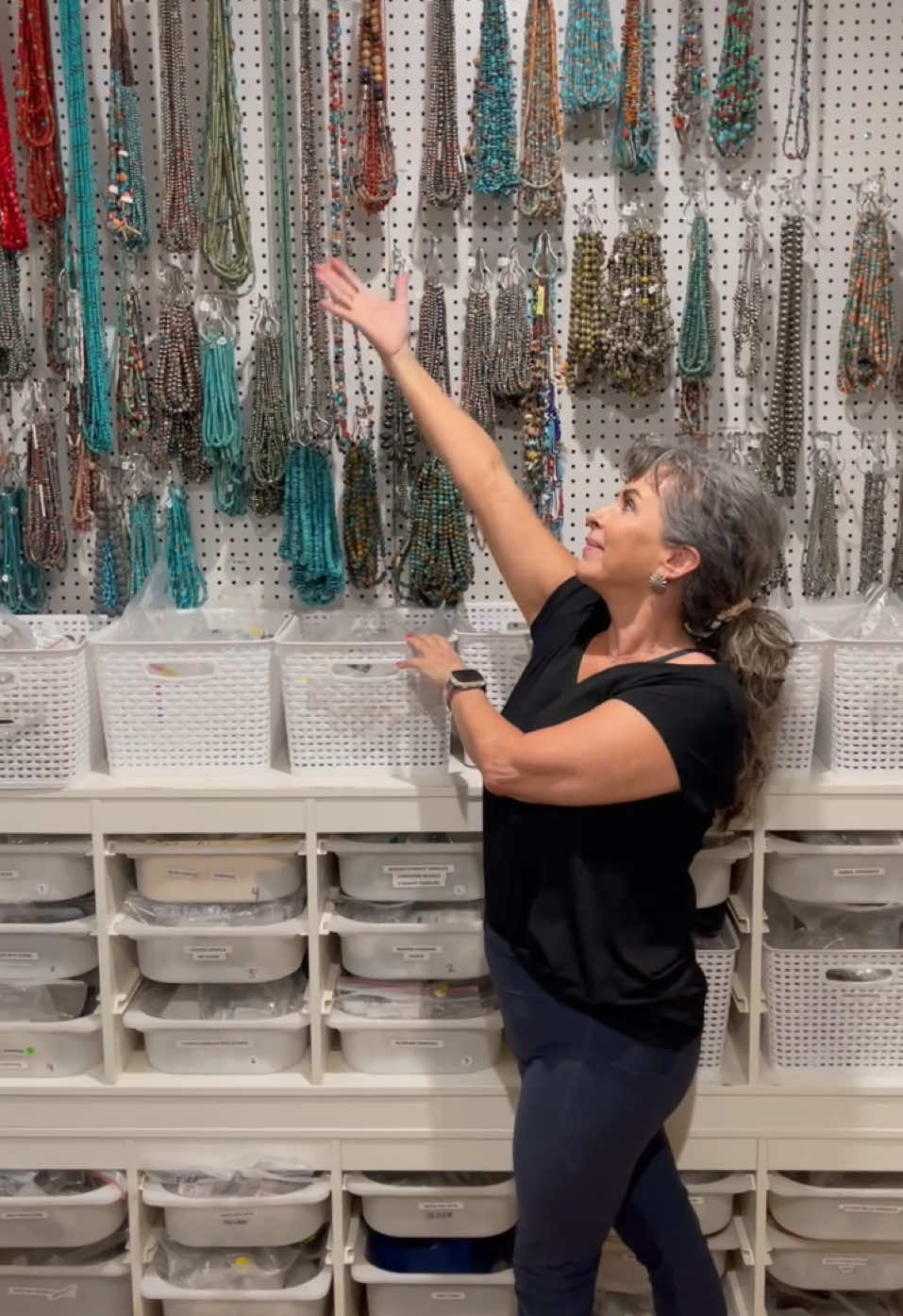 Meet the staff at Nizhoni 🤩🩵  #turquoiseaddict #turquoise #nizhonitradersllc #handmadejewelry #westernjewelry