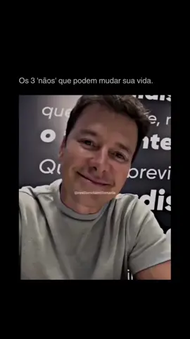 Não cobre atenção  Não cobre atitudes  Não cobre respostas  Não cobre nada de ninguém, é você por você, se alguém tiver algo a te mostrar, veja e dê valor a atitudes, por quê falar até papagaio fala !  #sempremotivado #motivação #atidude #respostas #atenção #mindset #mentalidadedesucesso 