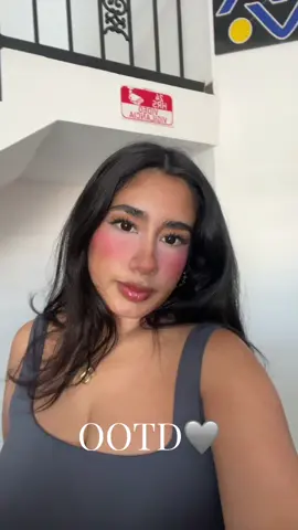 Amo los vibes de esta canción 😍