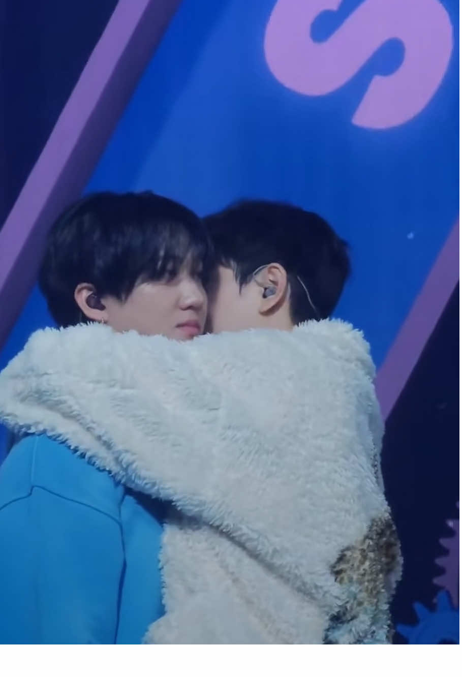 I LOVE MY SEUNGBIN FR #seungmin #changbin #seungbin #straykids #fyp 