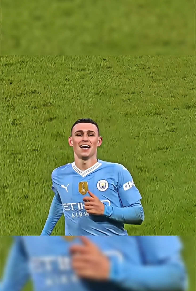 À seulement 24 ans, Phil Foden a prouvé qu'il avait un brillant avenir dans le monde du football #football #viral #viralvideo #Soccer #fypシ #pourtoi #skill #foryoupage #footballskills #foden #philfoden 