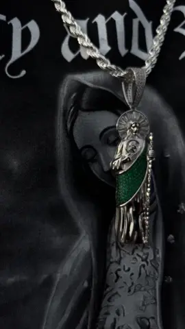 USE CODE: Instagram TO GET 15% OFF For direct link Feel free to reach out to our customer service !😎 https://www.cejewelryy.com/