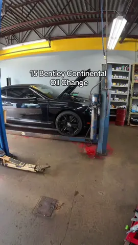 There’s a first time for everything 😅 #bentley #continental #volkswagen #audi #oil #oilchange #tiktokautocampaign #carmaintenance #carmechanic #mechanic #mechaniclife #autorepair #auto #automotive #bluecollar #maintenance #repair #fyp 
