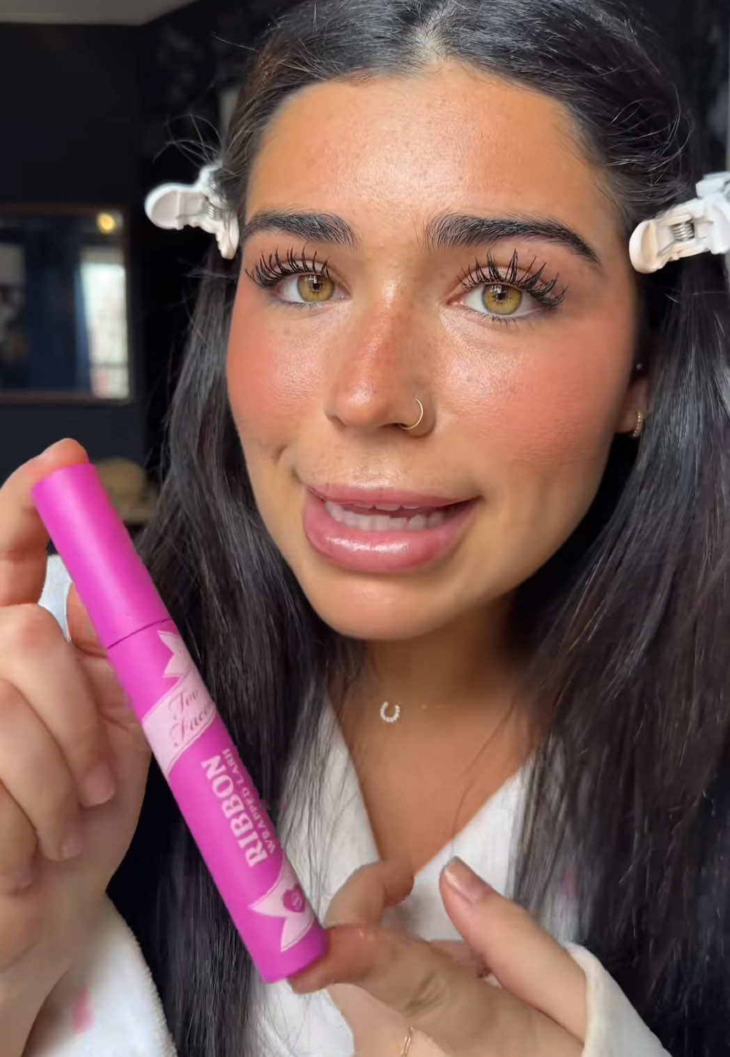 🎀 Wrap your lashes in EXTREME length and separation with our new Ribbon Wrapped Lash Mascara! 🎀 @Gab’s lash transformation is EVERYTHING—longer, lifted, and perfectly defined! 💕 Our exclusive Ribbon Wrap™ Technology + Lash Extension™ Brush = 24HR wear with no smudging, no flaking, and no drama (except on your lashes 😘) Time to upgrade your lash game? Shop now from @sephora ! ✨ #toofaced #tfcrueltyfree 