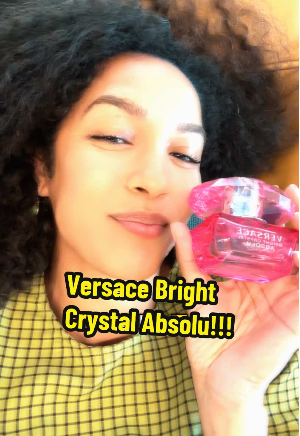 Raspberry in a bottle? Here you go #versaceabsoluparfum💗💗👍 #versaceabsolu #versace #perfum #deals #fragrance #omgbeautybox #fyp #ifyouknowyouknow #restock 