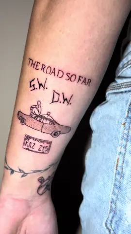 Estou apaixonada 😍 #sobrenatural #tatuagem #tattoos #tattoo #serie #whinchester 