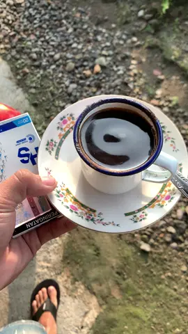 Jan wes koyo pensiunan😂☕️