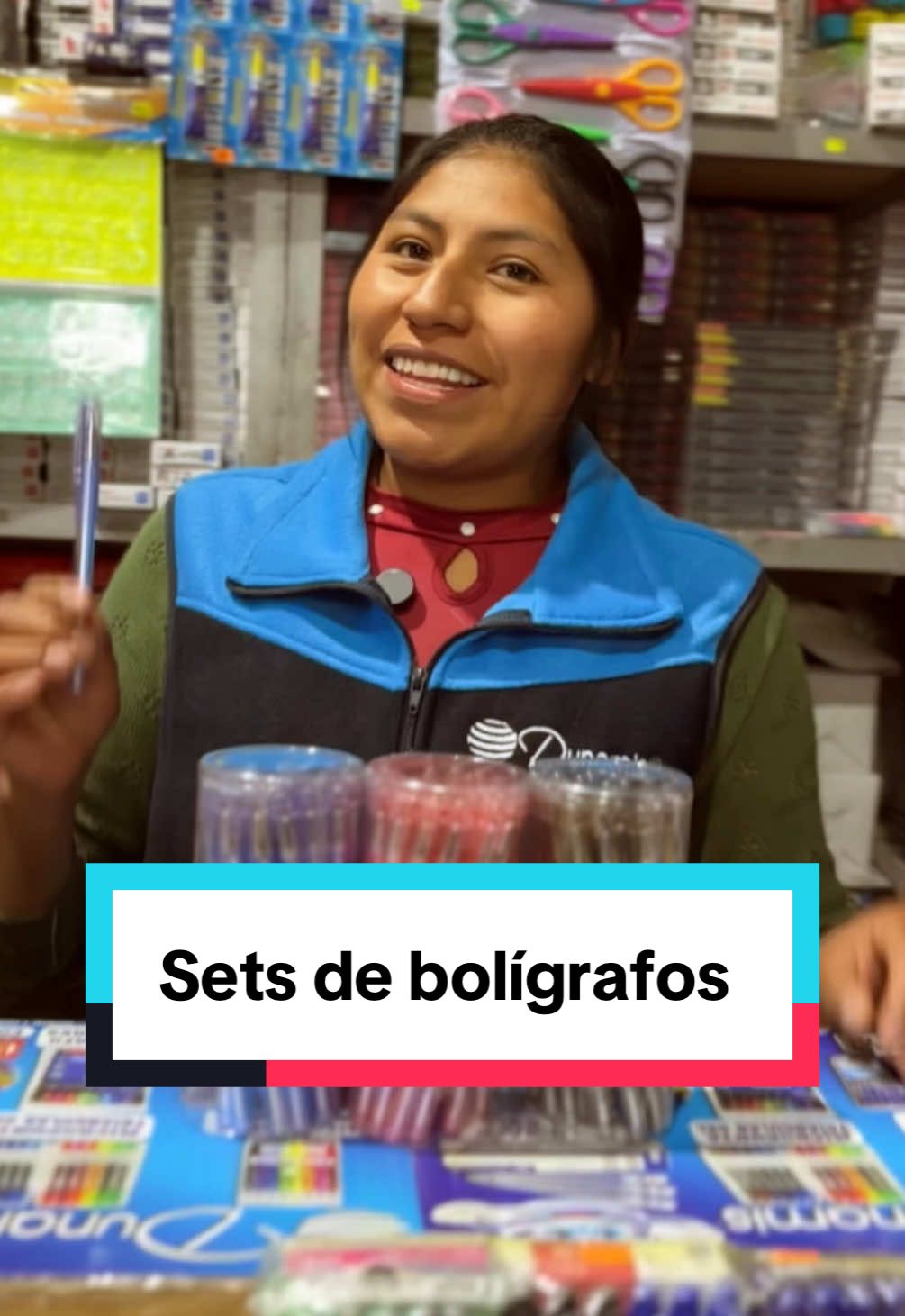 Te mostramos nuestros sets de bolígrafos que no pueden faltar en tu librería. 😎 encuéntralo al por mayor en nuestras tiendas oficiales de Dunamis.  #estudiantes #materialescolar #boligrafos #tienda #bolivia🇧🇴 #puntodeventa 