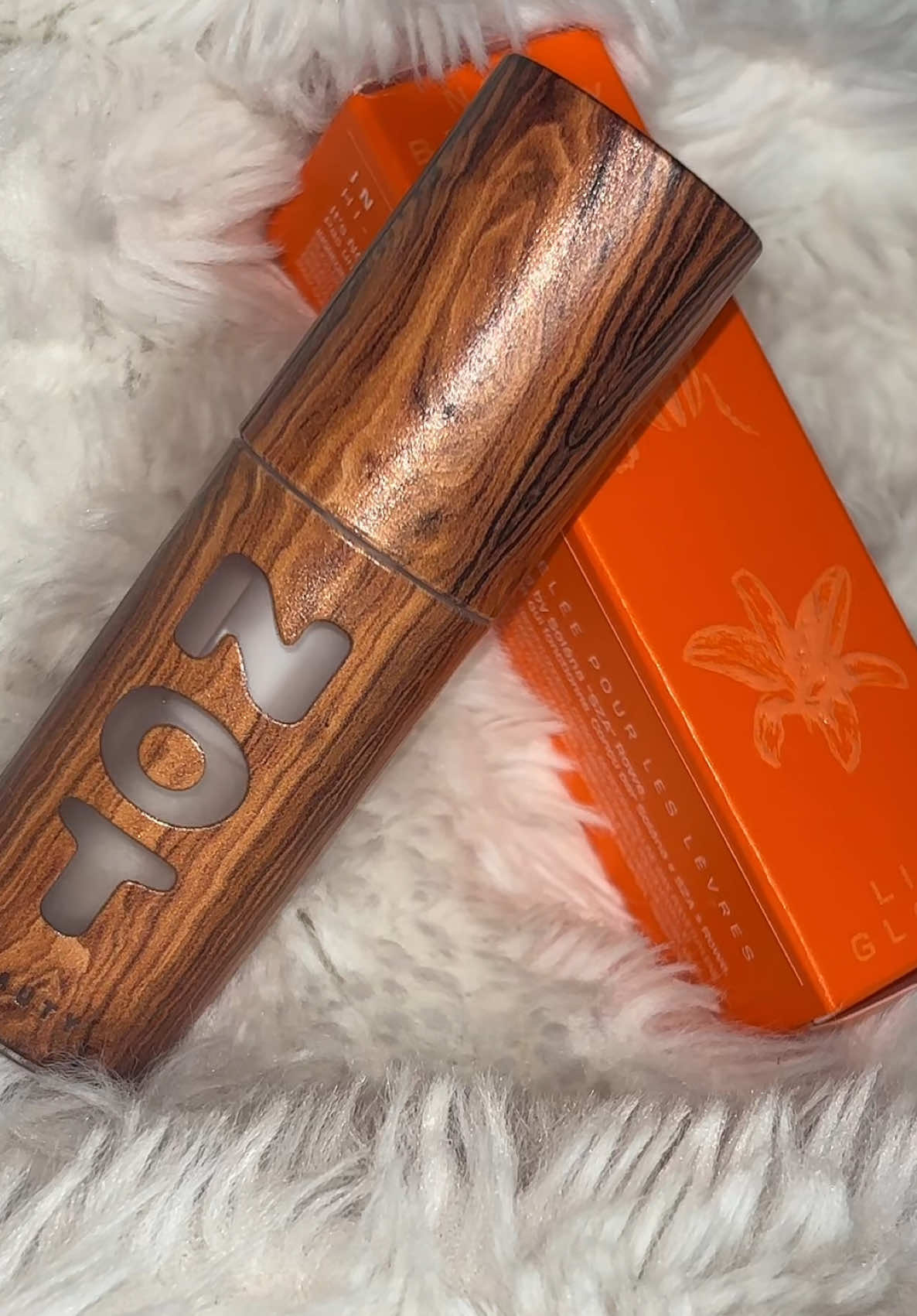not beauty by @SZA #lipgloss #beauty #new #fyp #review 