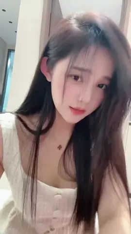 Nghe nói anh thích con gái ngây thơ, thật tình cờ em cũng vừa 18 #ngamgaixinh #dethuong #xinhdep #xuhuong 