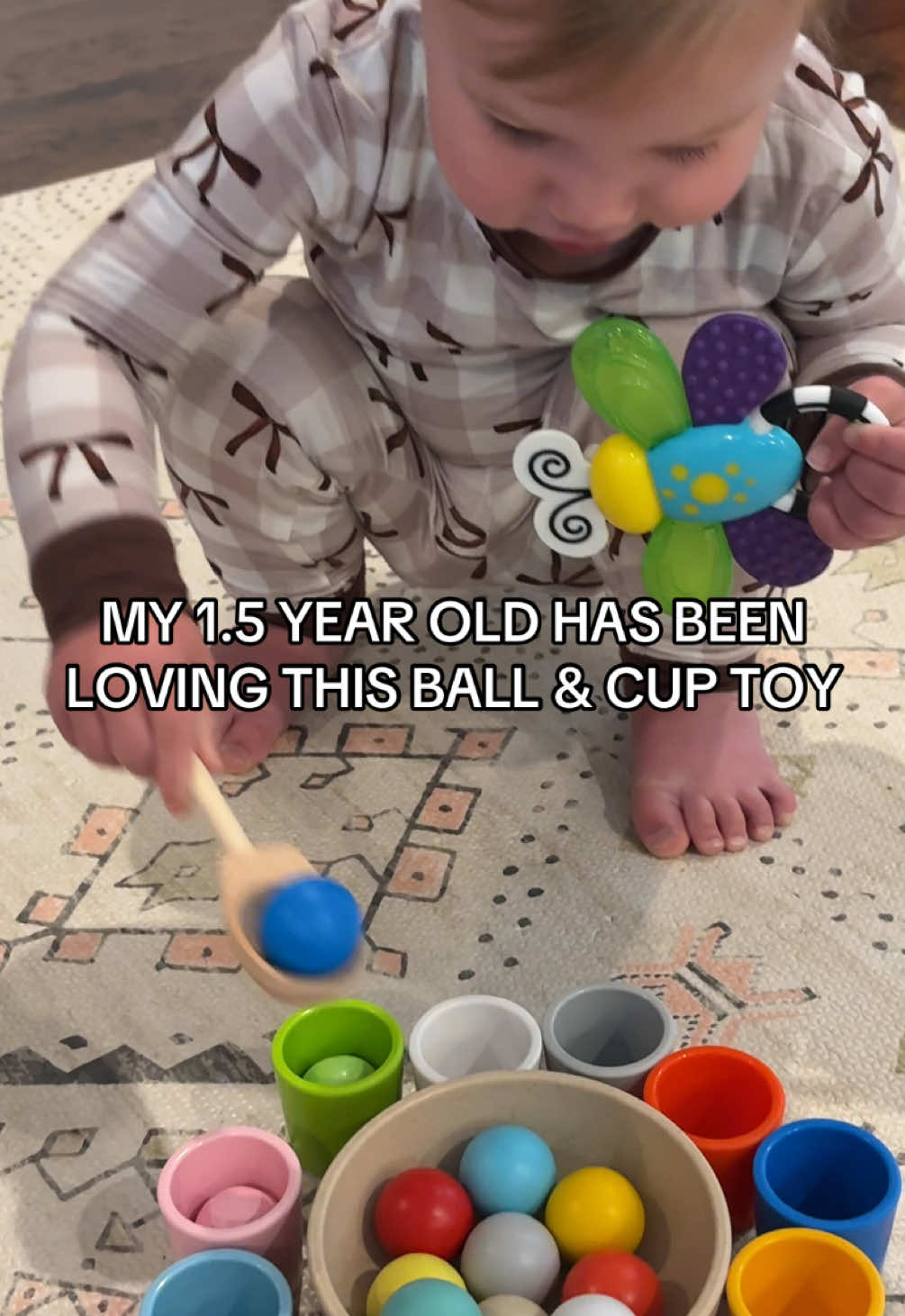 Replying to @Taylor she loves to match and it has helped so much with color reconginition 🥹 #toddertoy #toddler #montessori #sensory #colorrecognition #19monthsold #toysfortoddlers 
