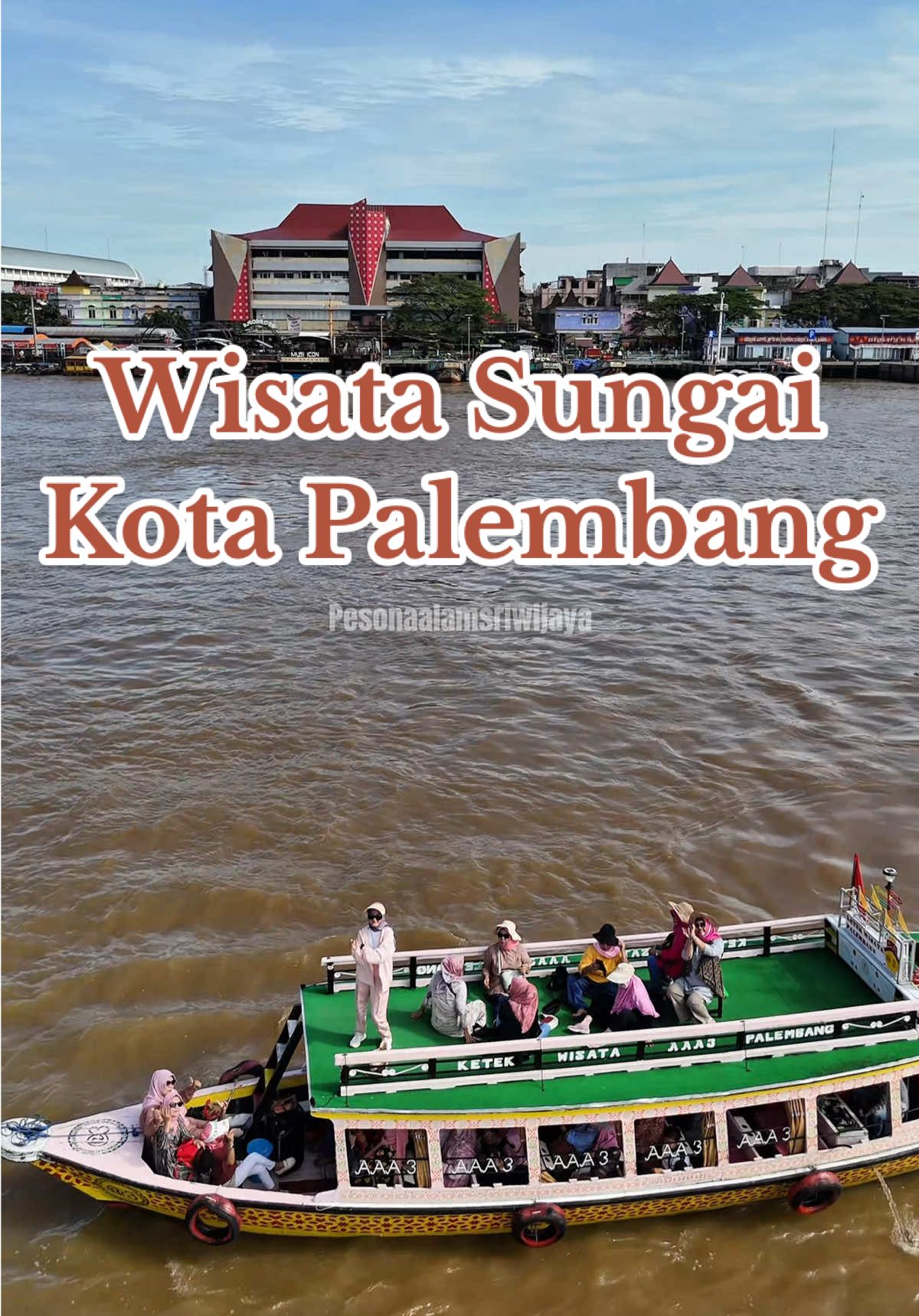 Family Gathering Bunda” dari Kebun Bunga menjelajahi sungai musi dengan Rute seru ( Kampung Kapitan - Kampung Pempek - Rumah Baba Bonjit - Kampung Jumputan dilanjutkan makan siang di Kopi AD ) Memberikan pengalaman yang luar biasa seru,  dengan menggunakan @Ketek Wisata palembang Setiap perjalanan bersama Ketek Wisata A3 dilengkapi dengan baju pelampung, kotak P3K, dan APAR, serta sudah terdaftar asuransi.  Nikmati petualangan dengan tenang, karena kami selalu siap menjaga keamananmu! ⛵⚓✨ 📍Lokasi : Dermaga Bawah Jembatan Ampera No 31 & 32 🕖 Jam operational : 07.00 - 24.00 WIB 📱Reservasi : 0852-1375-4625 #KetekWisataA3 #WisataPalembang #ExploreMusi #PesonaPalembang #KetekA3JelajahiMusi  #DinasPariwisataKotaPalembang #pariwisatapalembang #destinasiwisatapalembang #ekonomikreatifpalembang #BangkitUntukIndonesiaMaju #kemenparekraf_ri #pesonapalembang #pesonaindonesia #JelajahiKeindahan #WisataSungai #LiburanSeru #WisataAir #JelajahTanpaBatas  #AmanNyaman #LiburanTanpaCemas #safetyfirst #CapCut 