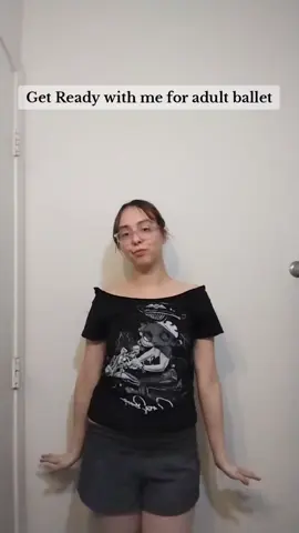 Get ready with me for adult Ballet class🩰 #ballet #ballerina #adultballet #dance #dancer #masterballetacademy #fyp #fy #foryoupage