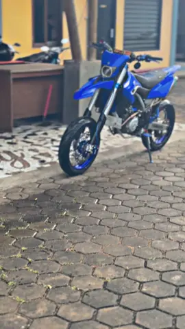 #capcut_edit #wr155 #supermoto #xbcyza #foryoupagee #4u #bismillahrame #masukberanda #fypシ゚ 