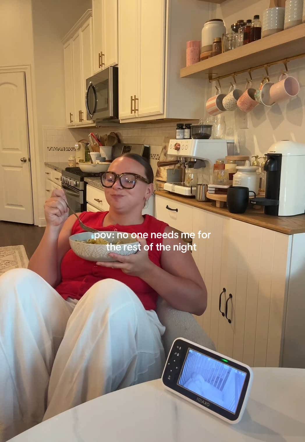 dinner in silence = paradise  #MomsofTikTok #momtok #momlife #momhumor #fyp 