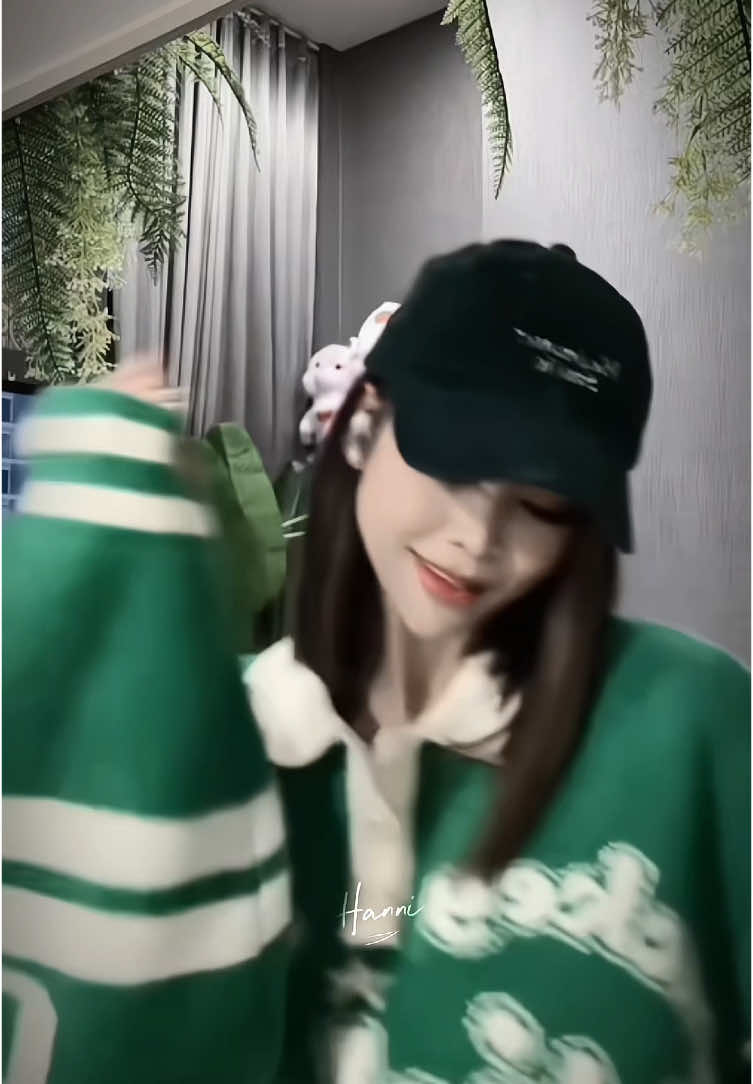 Ngày em biết nhớ thương một người....#ENGFA #engfa32 #engfawaraha #อิงล็อต🐶🐰❤️ #ชาล็อตออสติน #อิงฟ้ามหาชน #missgrandthailand2022 #xuhuong #thailand 