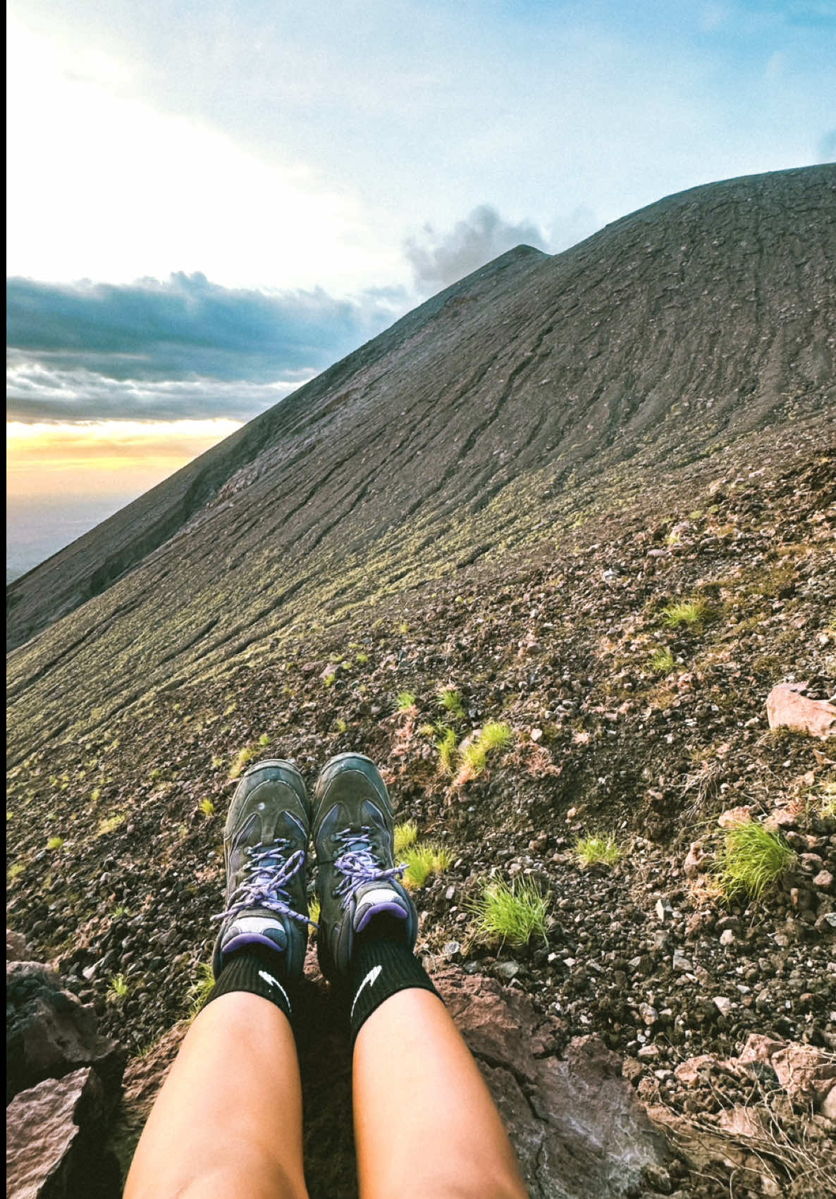 Agradecida por tanto💛 #vida #montaña #naturaleza #paz #atardecer #paisajes 
