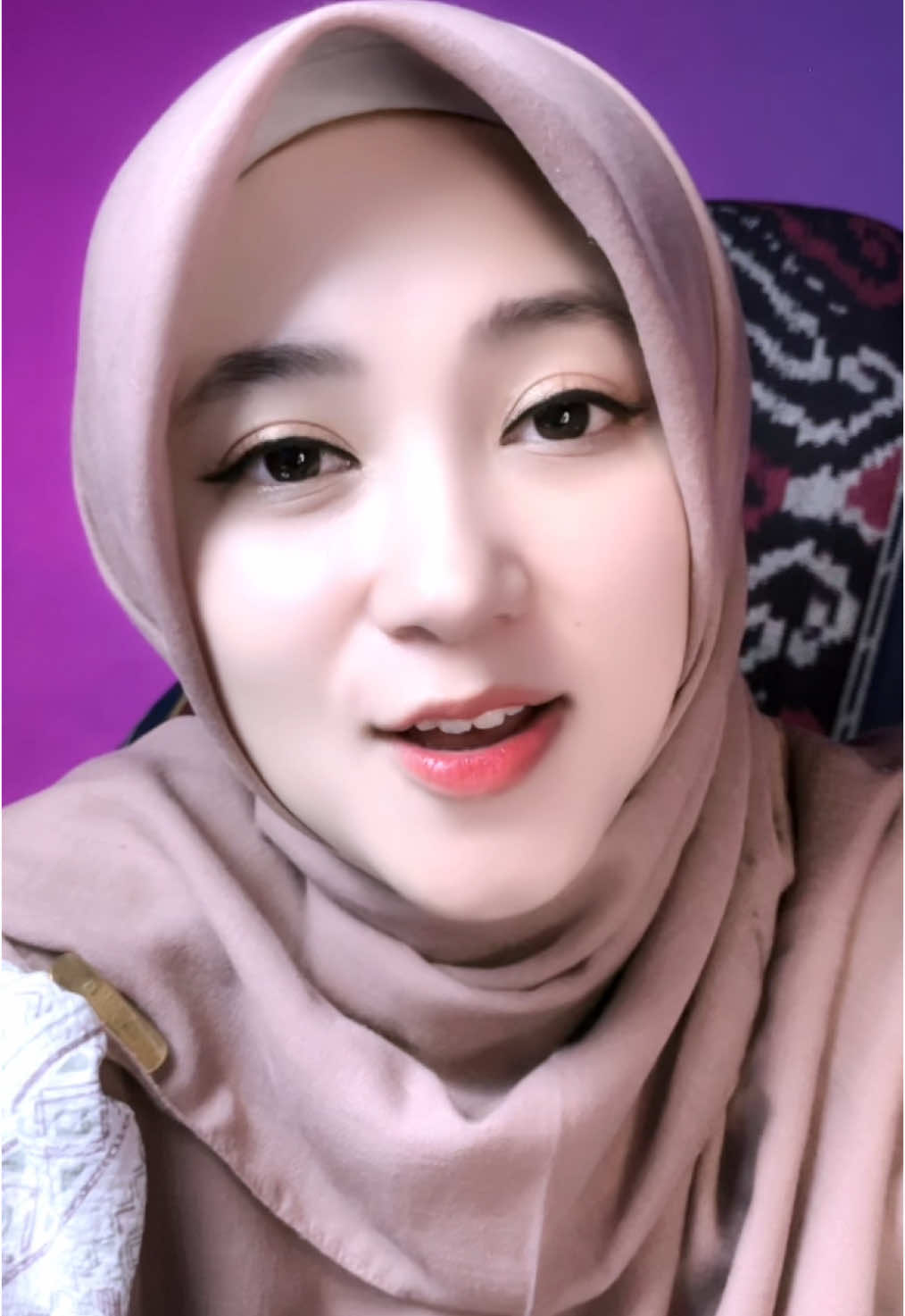 Ya Allah Ya Rohman Ya Rohim , berkahi kami,sehatkan kami,lancarkan rezeki kami, lapangkan hati kami, dan berikan kami skenario terbaikMu Aamiin 🤲🏻🫶🏻🥰🌴🍀☘️ #Allah #bismillah #berkah #bahagia #penuhberkah #baikuntukharimu #sholawat #alhamdulillah #syukurselalu #RUMI 