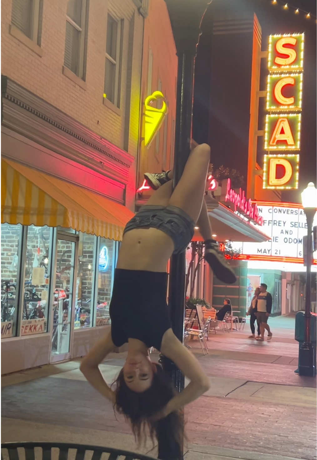 💡