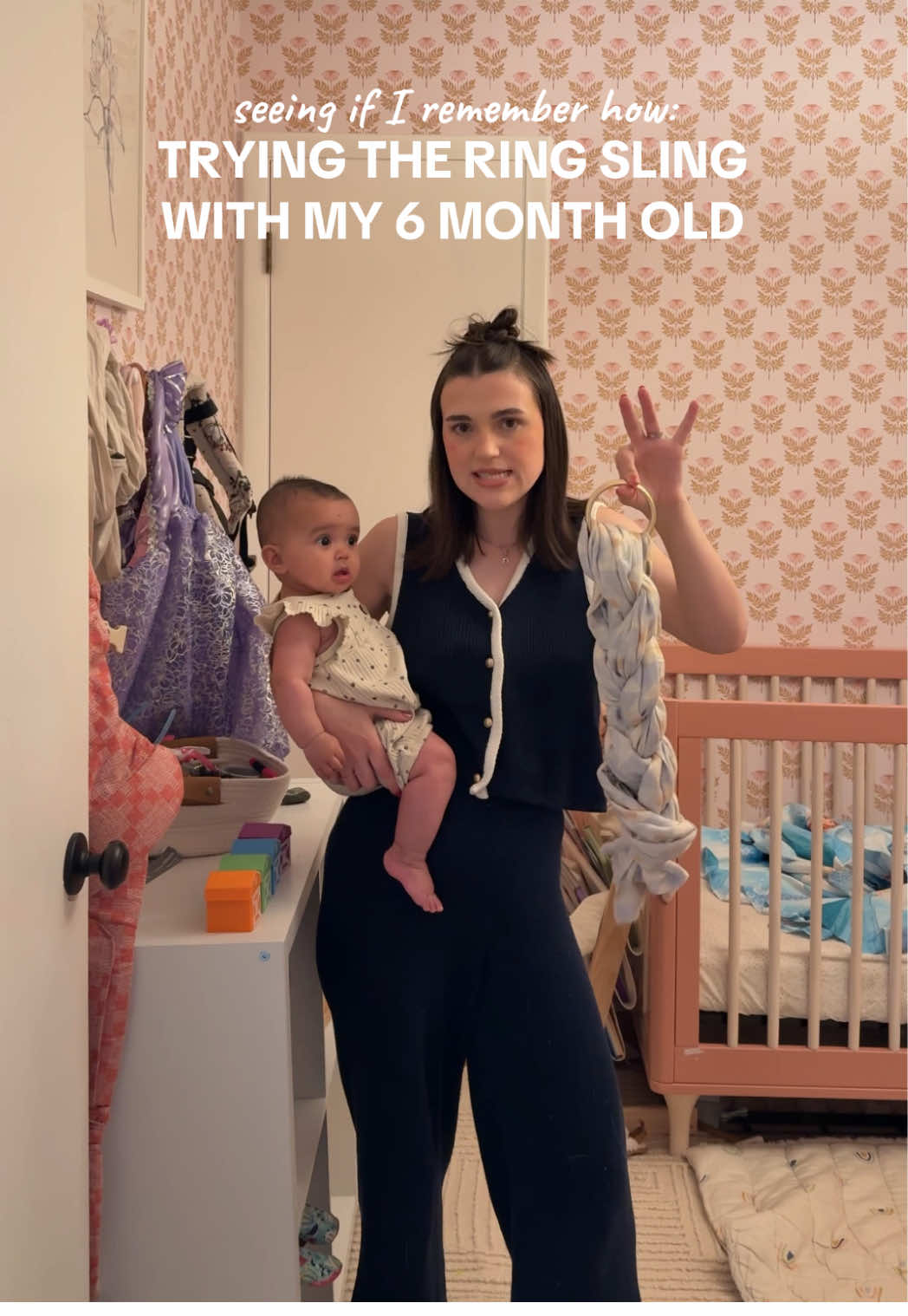 I feel like you either LOVE or HATE the ring sling 👶🏼 Muscle memory slayed, I give it an 8/10 #momtok #babywearing #ringsling #babycarrier #6monthsold #babygirl #babyproducts 