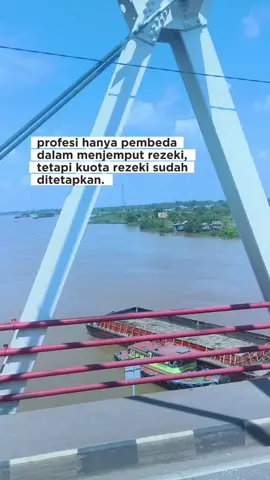 ZONA PEKERJA.  #CapCut #Pekerja #pekerjajauh #pekerjakeras 