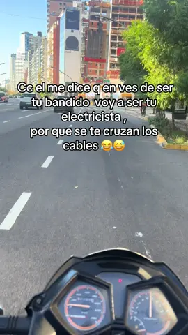 🤭🤣no aguantan nada #loca #cruzacables🥴 #locaperoautentica 