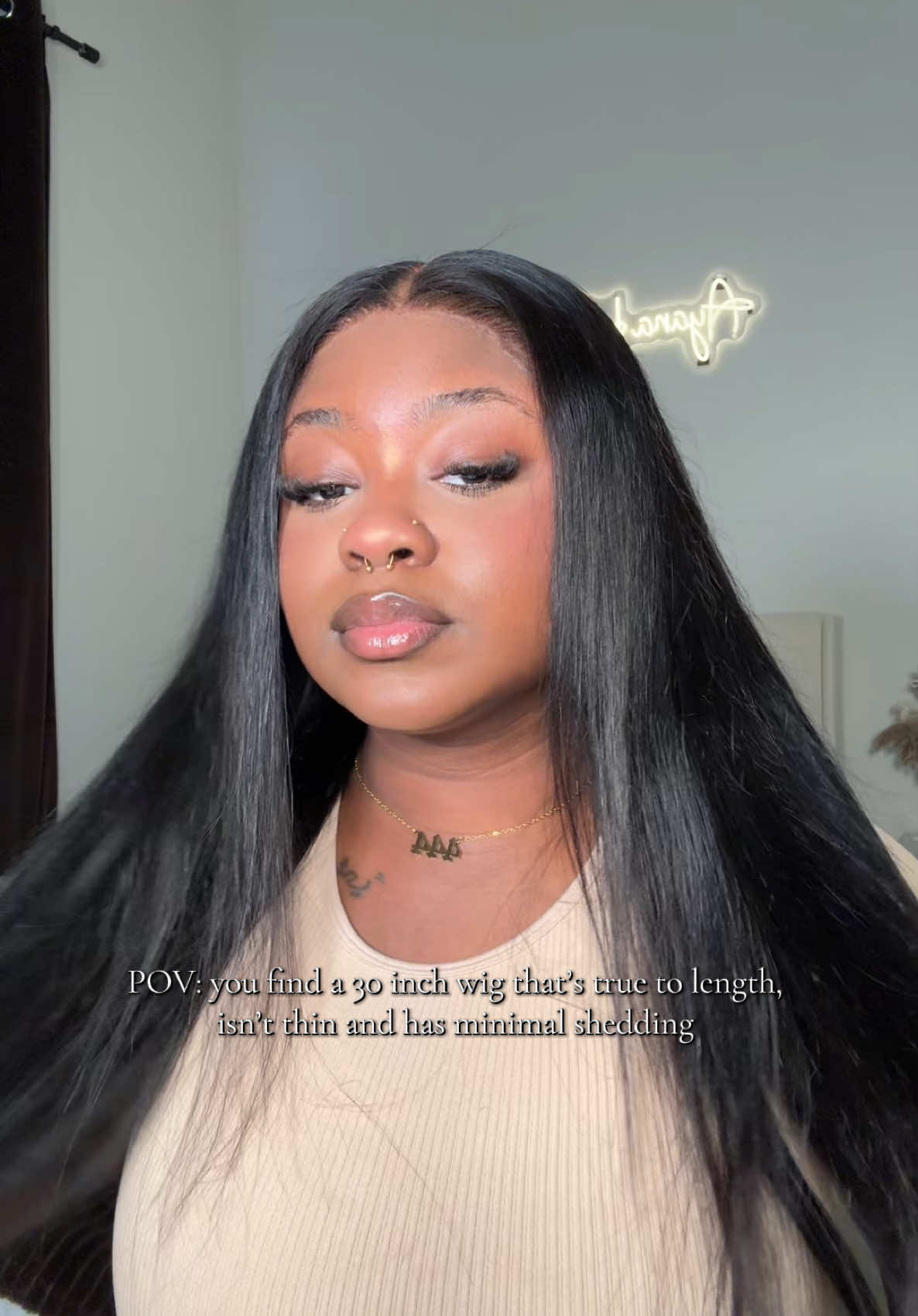 this wig EATS DOWN! @Hugsun Hair 🤎 #fyp #foryou #tiktokshopwigs #tiktokshop #wiginfluencer #hairinfluencer #blackgirltiktok 