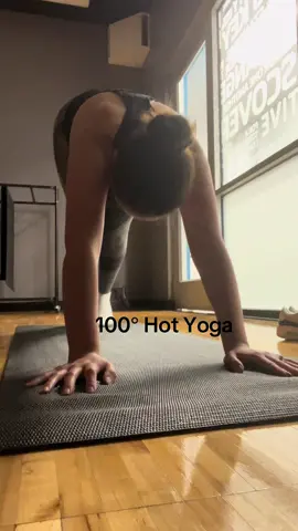 First time at yoga and I choose hot yoga. Oh was it hot in there. I think the people make the class hotter #hotyoga #wellness #SelfCare #fyp #yoga #beginner 