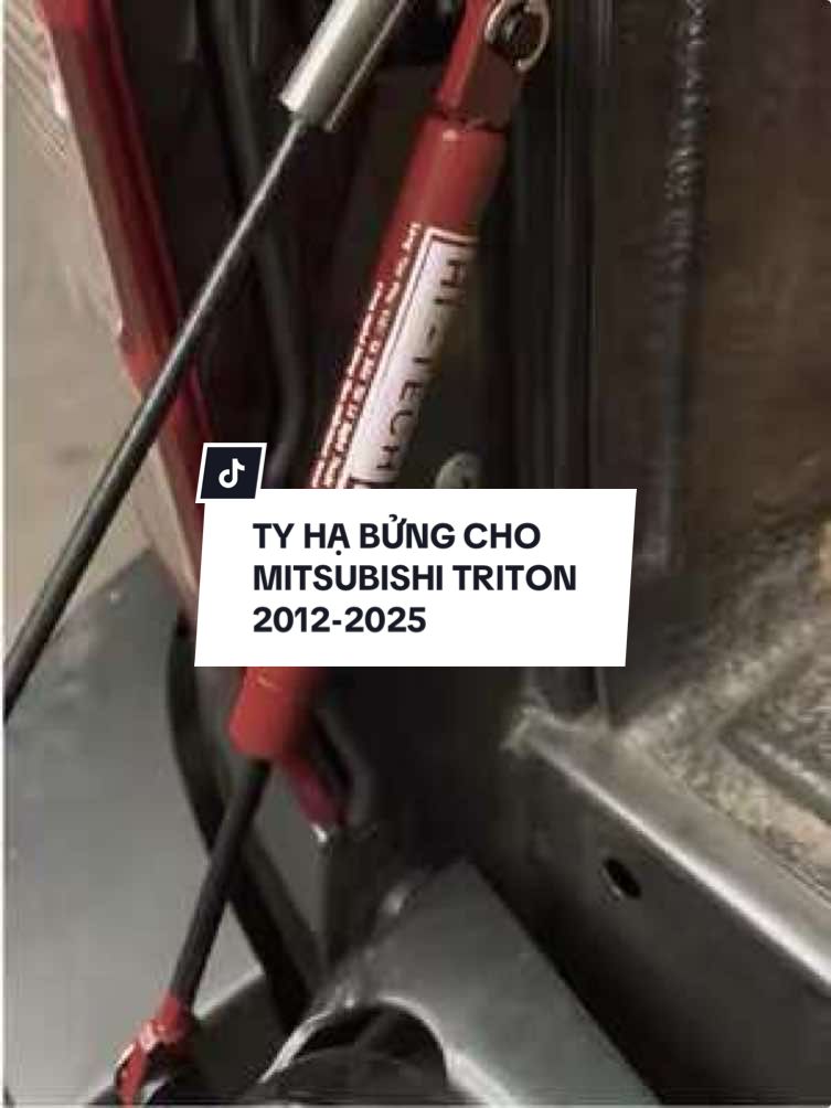 💯 TY HẠ BỬNG TRITON 2012-2025 – ÊM, MƯỢT, AN TOÀN ✅ Giảm lực, hạ bửng nhẹ nhàng ✅ Hạn chế va đập, bảo vệ bản lề bửng ✅ Lắp đặt chuẩn zin, không độ chế #CapCut #Hitechcar #4x4offroad #mitsubishi #triton #triton4x4club #tyhabung #độxechuyênnghiệp #fyp #xuhuong 