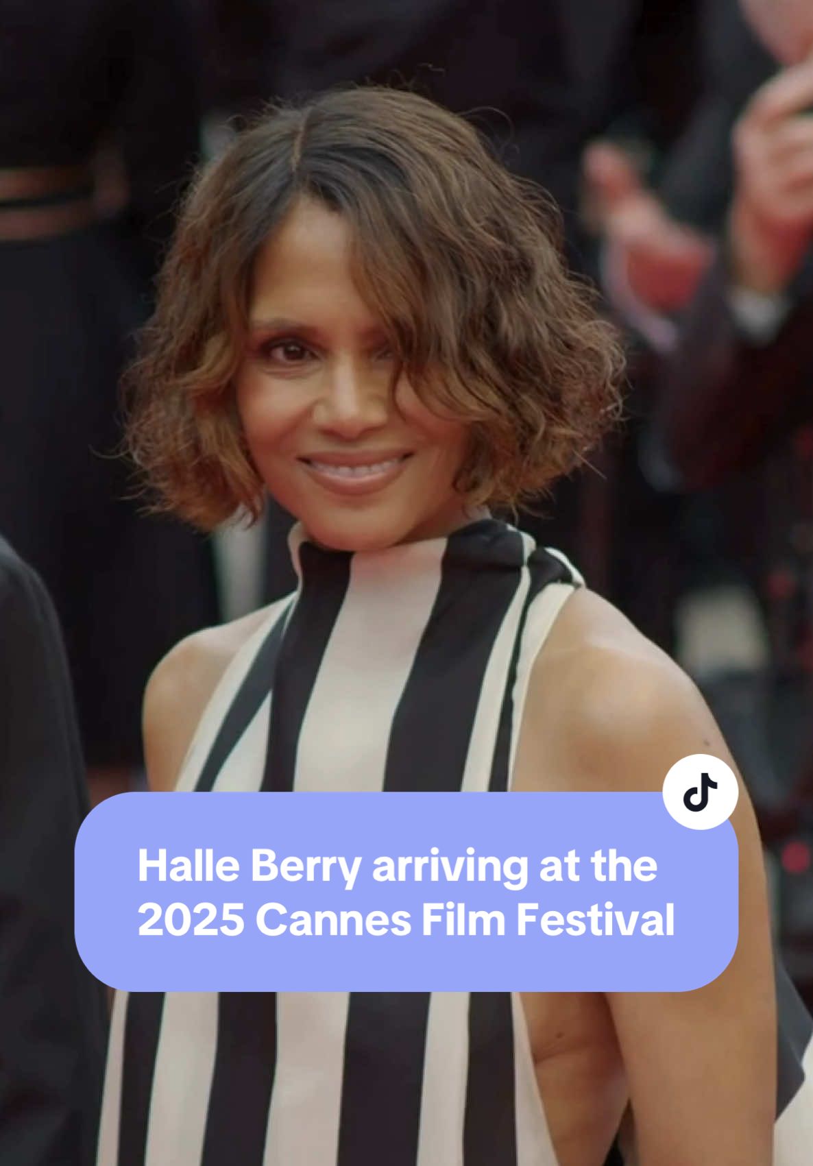 AHHH Halle Berry arriving at Cannes Film Festival 😍 #halleberry #halleberryedit #catwoman #xmen #cannesfilmfestival #cannes #redcarpet #celebrity #jeremystrong 