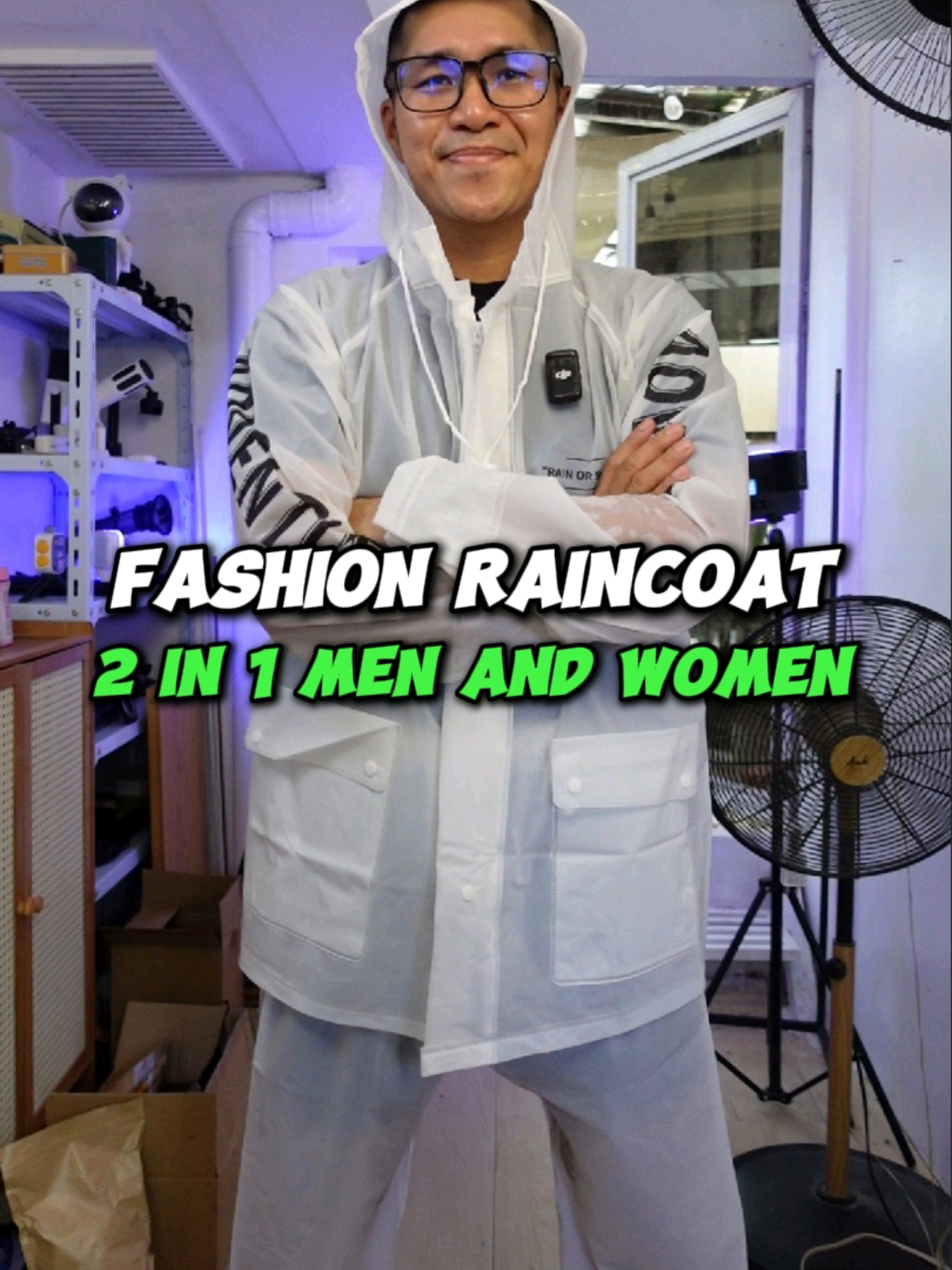YUNG READY KA NA SA TAG ULAN - FASHION RAIN COAT SET FOR MEN AND WOMEN #raincoat #rainyseason #tagulan #motorcycle #rider #biking #waterproof #fashion #Lifestyle #menandwomen #boots #traveltips 