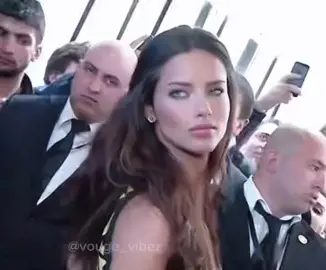 Can’t stop posting her  #adrianalima #edit #fyp #beauty 