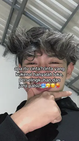 kadang seng due pacar ae ngakue jomblo🥺