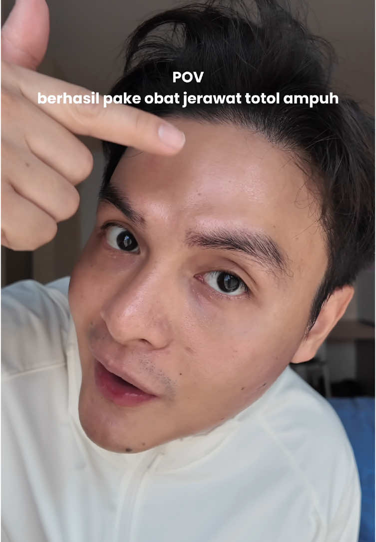 saking ampuhnya, takut banget produknya langsung langka setelah aku spill 😆#Obattotoljerawatampuh #obattotoljerawatdojako #jerawat #serumacneok #serunyabelajar #serunyaditiktok #obattotoljerawat #skincarejerawat 
