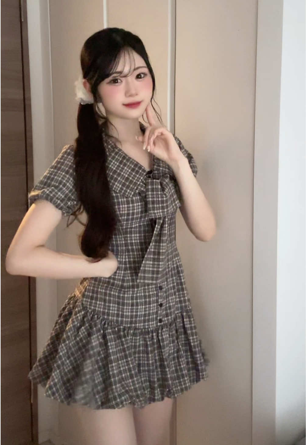 この服かわいいけど、骨盤広くて着るのにめちゃめちゃ苦労した😂 #おすすめ #fyp #frpシ #キスミーパティシエ @CANDY TUNE 