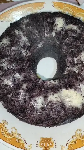 bolu ketan hitam keju lumer