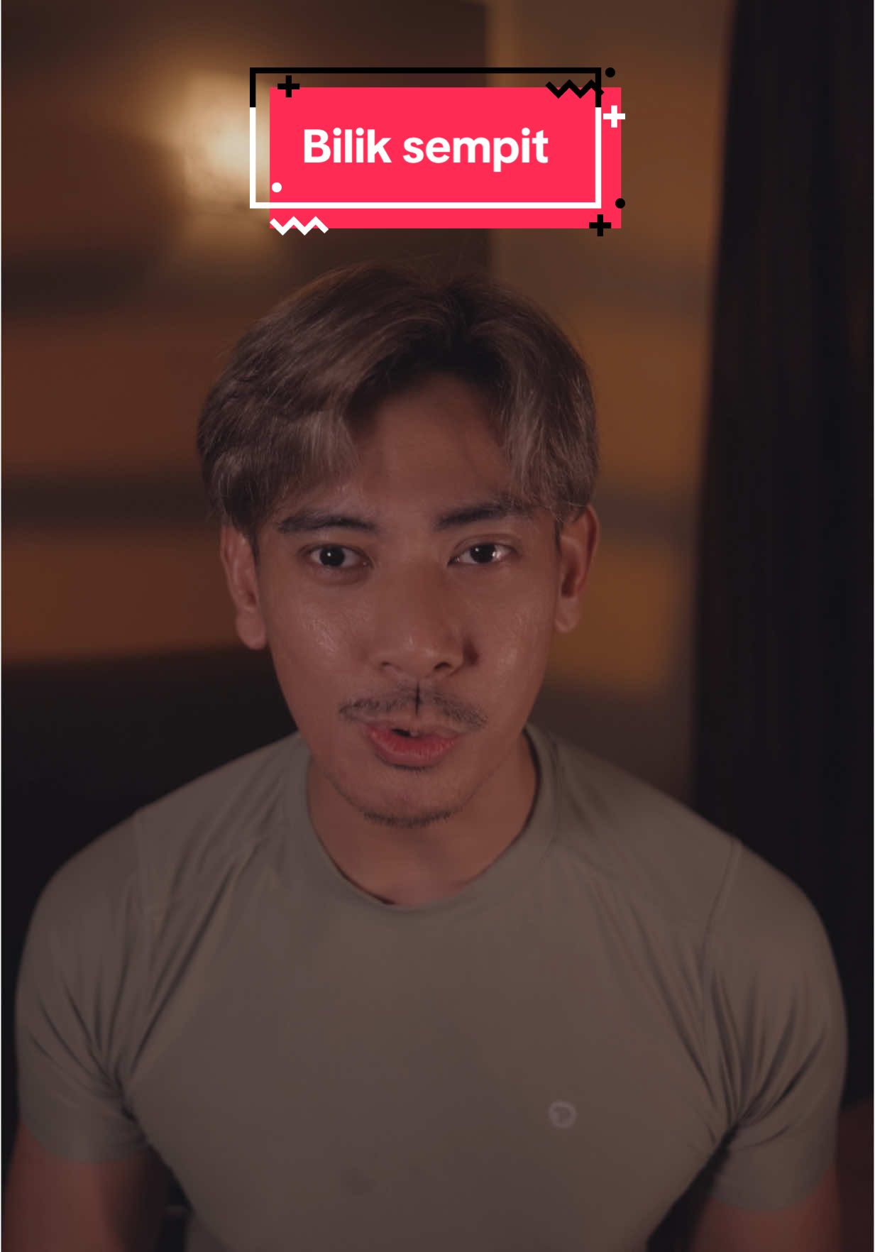 How to shoot talk head video with small space