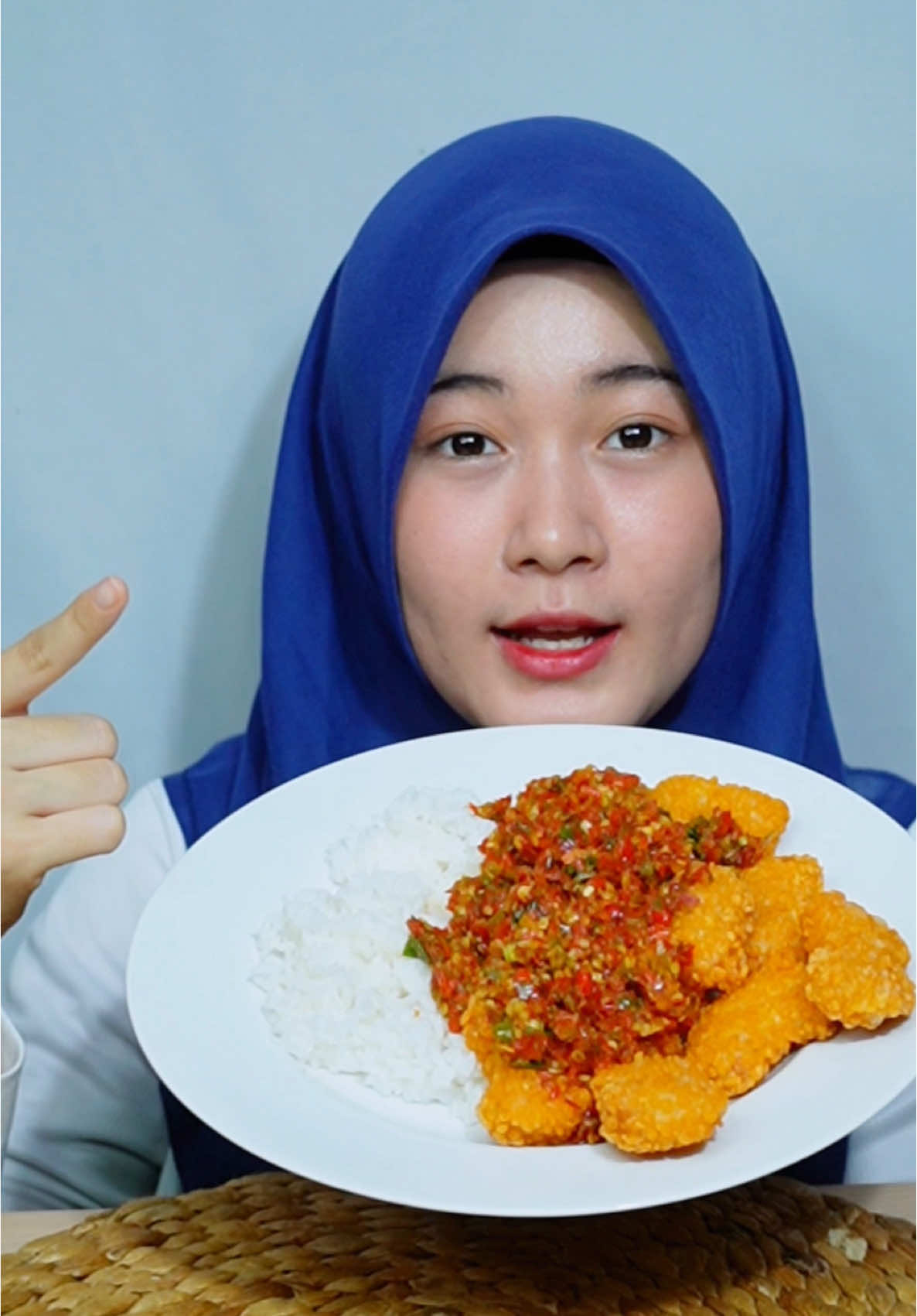 Abis ini pada recook ya 🤩 #inicia #iniciamukbang #asmr #mukbang #nuggets #chilipadi #resepsimple 