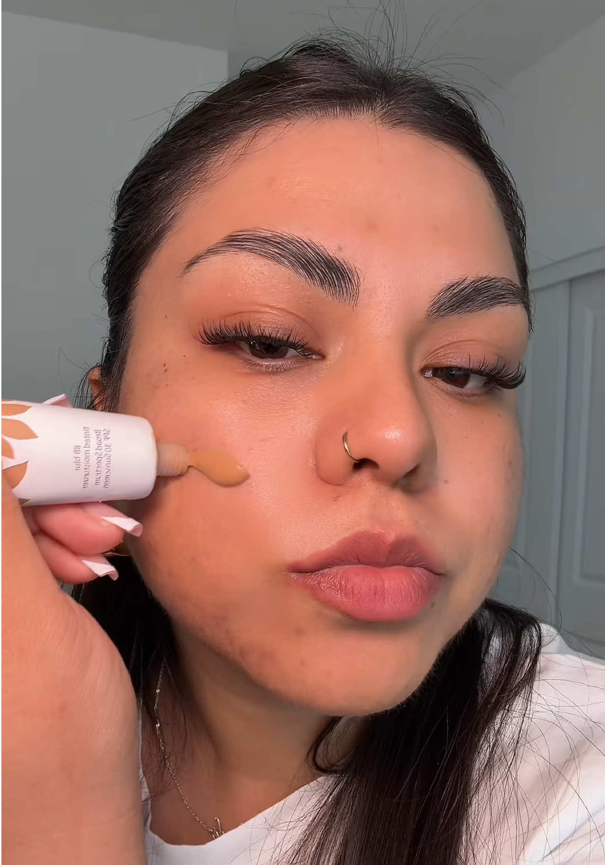 I love this so much! I didn’t have to use powder my face didn’t get oily neither! #tarte #tartebbcream #bbcream #fullcoverage 