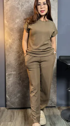 Simple untuk badan mungilku#oneset #onsetwanita 